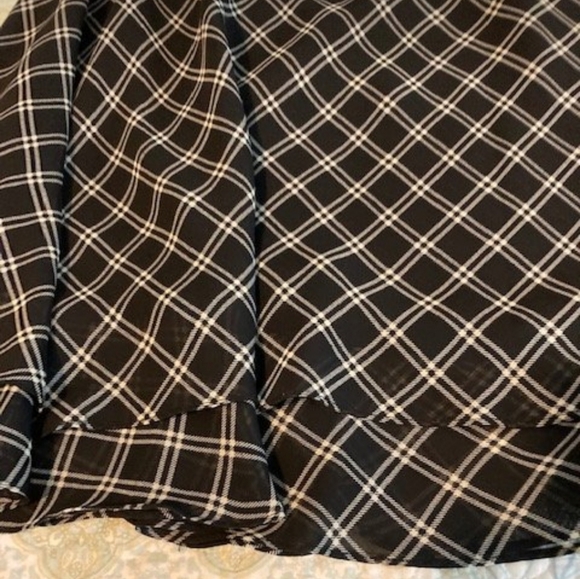 Lauren Ralph Lauren skirt - Picture 3 of 6